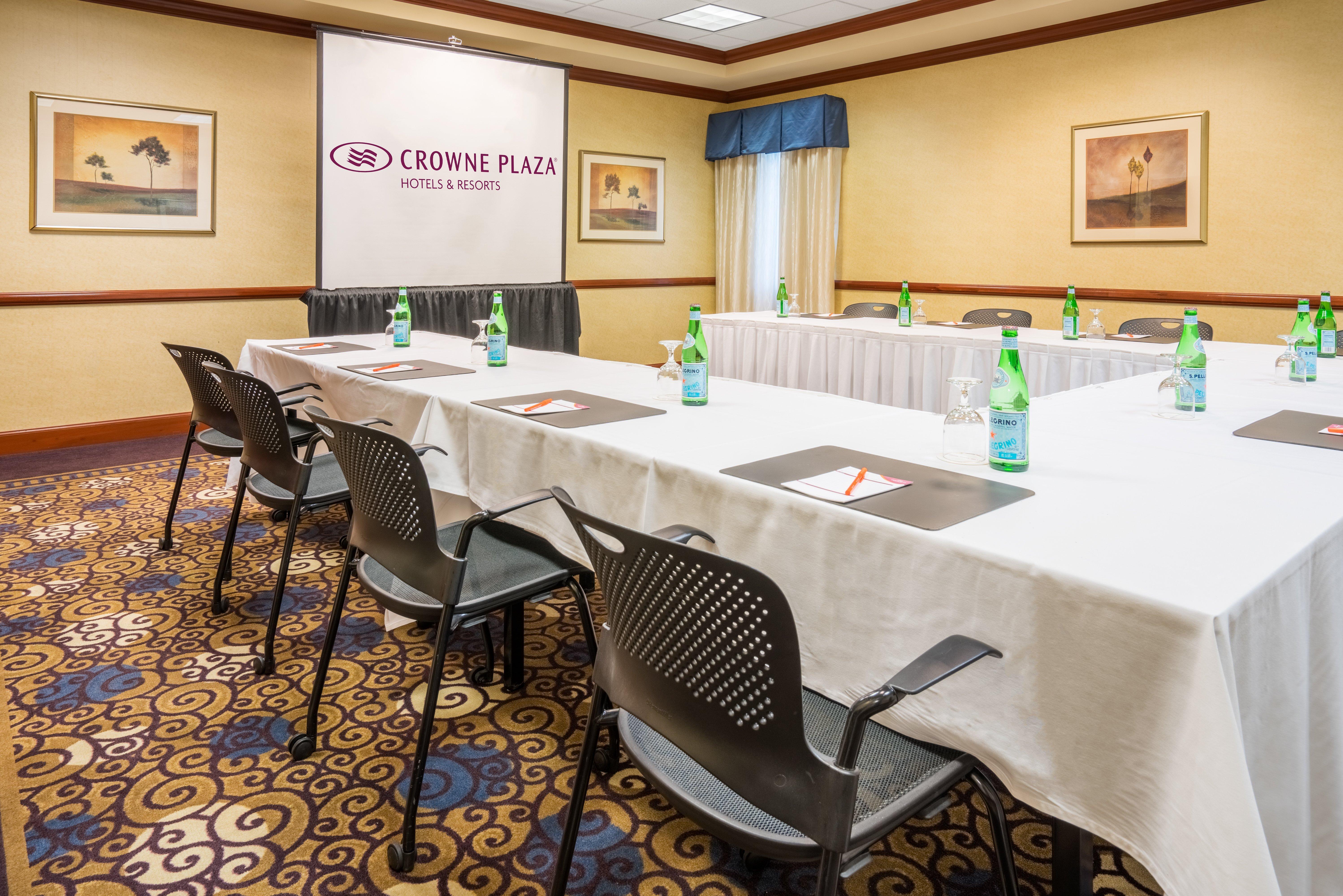 Crowne Plaza Hotel And Suites Pittsburgh South By Ihg Mt. Lebanon Εξωτερικό φωτογραφία